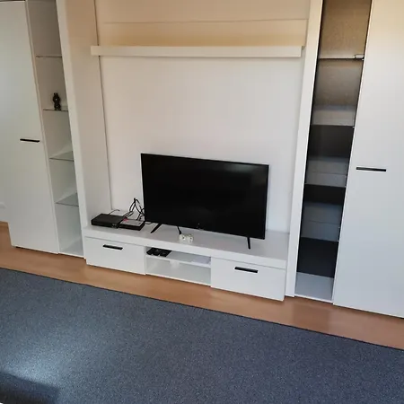 In With Seaview, Terrace, Air Condition, Wifi *