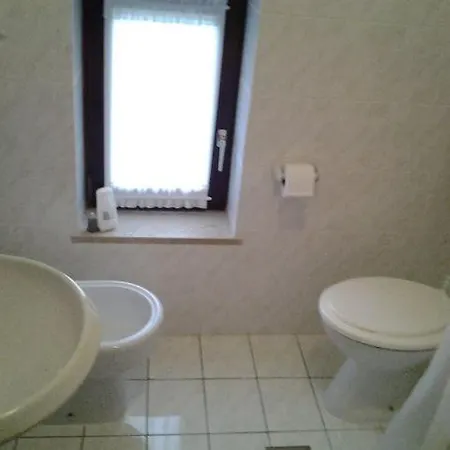 In With Seaview, Terrace, Air Condition, Wifi Appartement